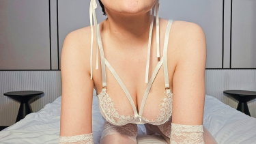 JunneWers – profil