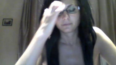 Engedetlen szolga – mirella – borítókép