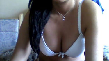 kemény maszti – mirella – borítókép