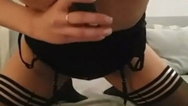 strip, csipke, combfix, nagy mellek  – nikaosl9 – borítókép