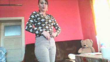 raluka - 2019-02-19 #3 – Love_strapon – borítókép