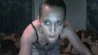 raluka - 2018-11-15 #9 – VanessaLittle – borítókép