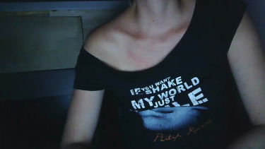 tomgirl0211 - 2019-07-15 #3 – KrisstalX – borítókép