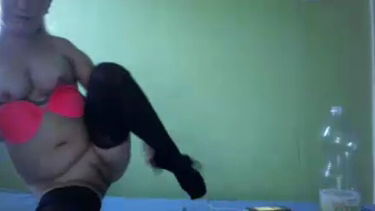 kolás uvegbe pisélés - 2020-08-10 #4 – borítókép