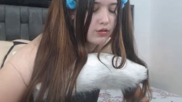 ChloeAvery - 2021-10-19 #1 – ChloeAvery – borítókép