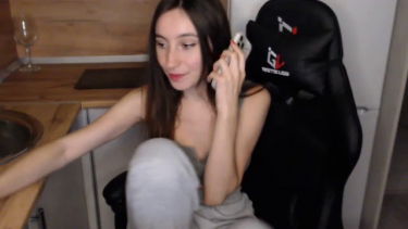 LissiKrizi - 2022-10-11 #3 – szöszimöszi – borítókép