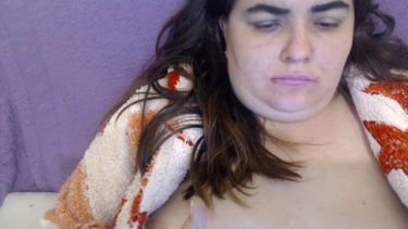 Nadiia Liashenko - 2022-10-15 #1 – Becca Nutty – borítókép