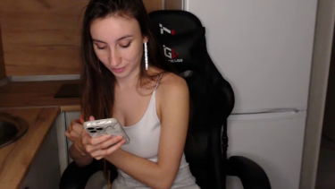 LissiKrizi - 2022-09-22 #2 – Scharlotte Hils – borítókép