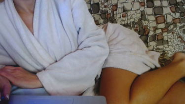 HolyJulie - 2023-11-11 #1 – HolyJulie – borítókép