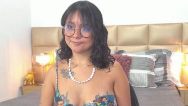 AliceDavis - 2023-05-20 #1 – Sophi – borítókép