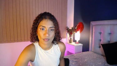 SarahFlowers - 2024-05-11 #1 – s-extee – borítókép