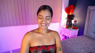 SarahFlowers - 2024-06-13 #1 – yourbadgirl – borítókép