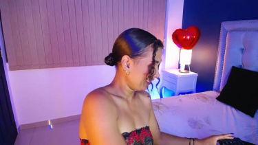 SarahFlowers - 2024-03-24 #1 – Mellna94 – borítókép