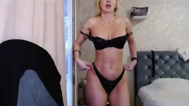 LuciaSnowy - 2025-01-19 #1 – LuciaSnowy – borítókép