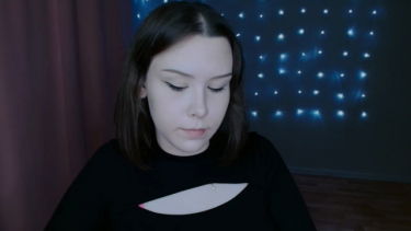 SofiaKiss - 2024-10-04 #1 – SofiaKiss – borítókép