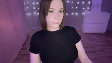 SofiaKiss - 2024-12-14 #1 – SofiaKiss – borítókép