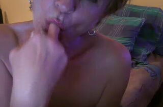 fenék vibrivel – Suzy62 – borítókép